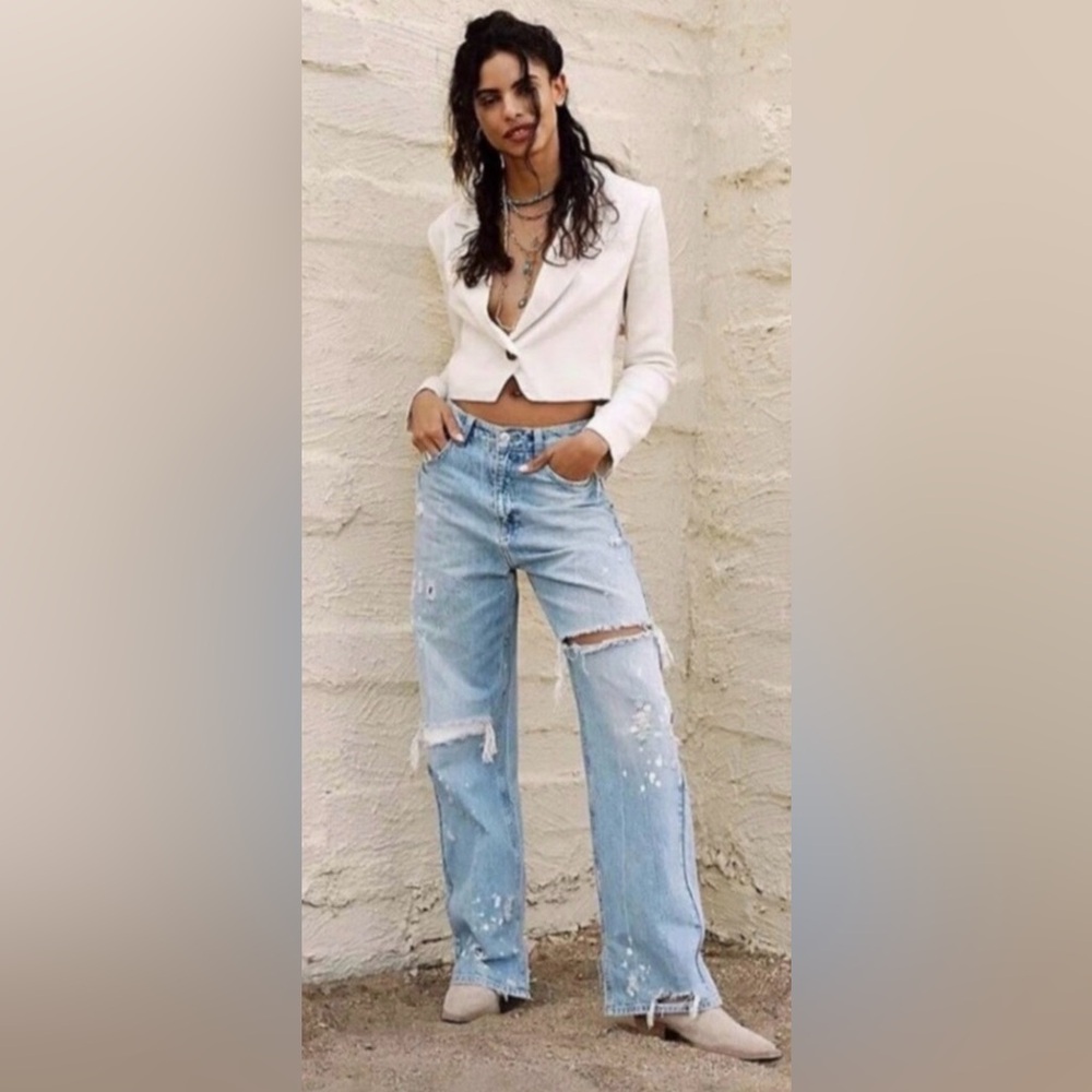Free People With The Band Distressed Straight Leg Jeans High Rise Size 26